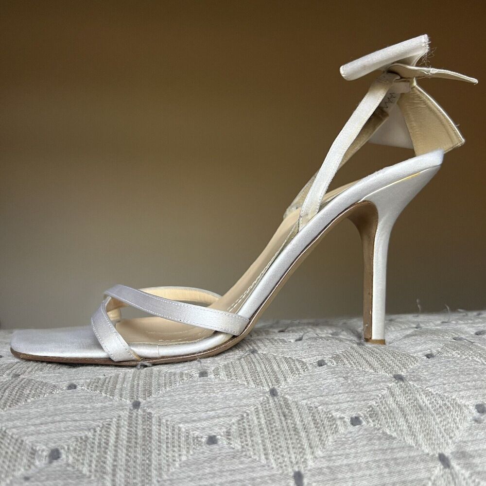 Kate Spade Ivory Satin Heeled Sandal Shoes w/‎ Bow on Slingback Women’s Size 8.5